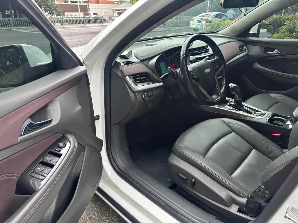 Chevrolet Malibu — миниатюра 8