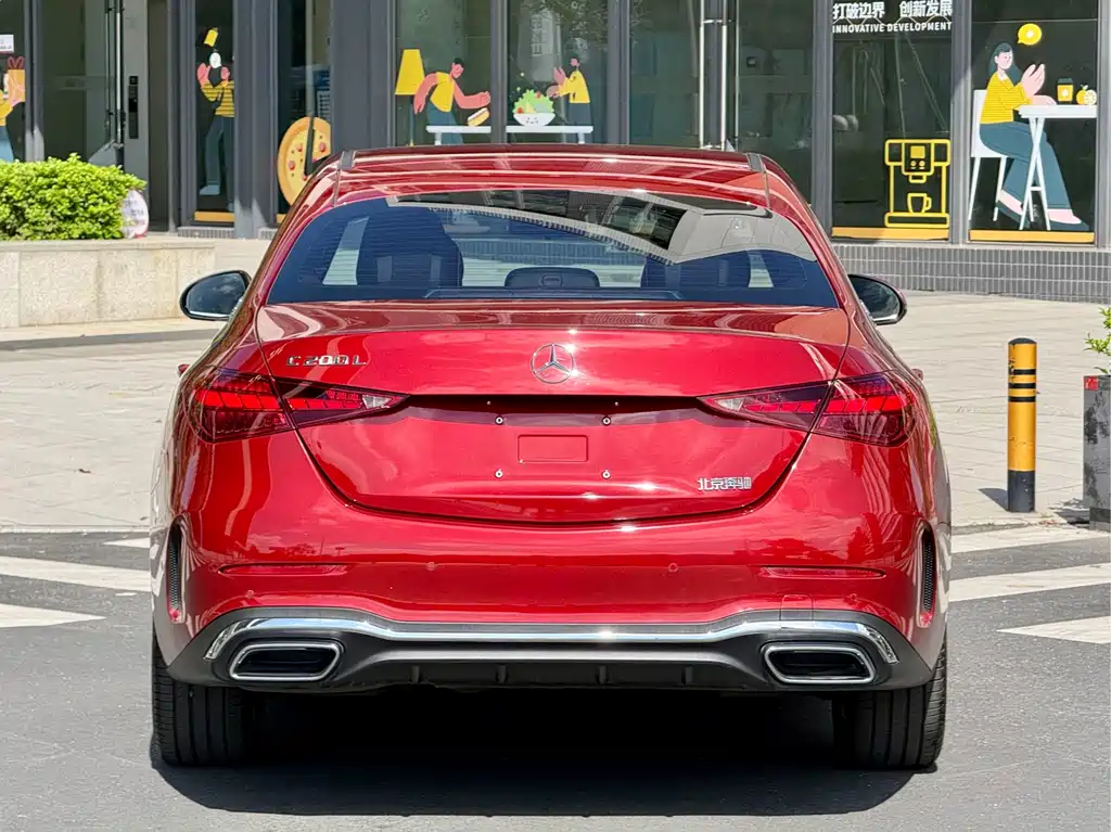 Mercedes-Benz C-Class — миниатюра 9