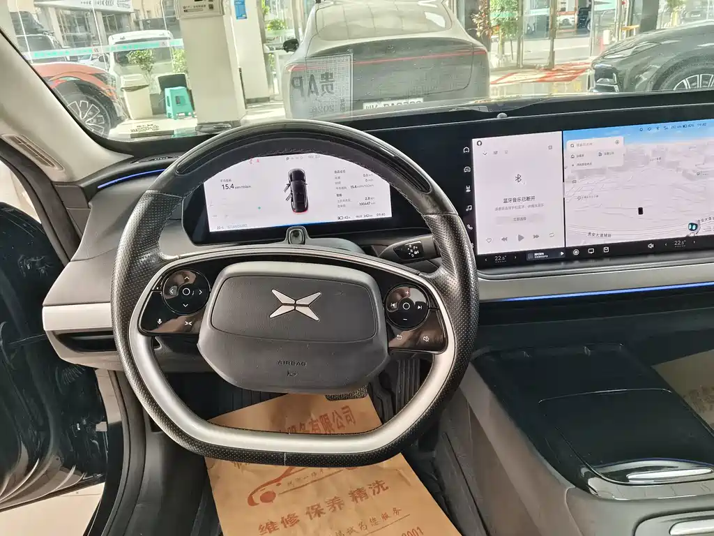XPeng P7 — миниатюра 7