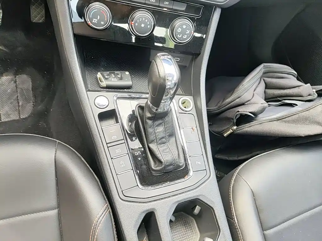 Volkswagen Bora — миниатюра 14