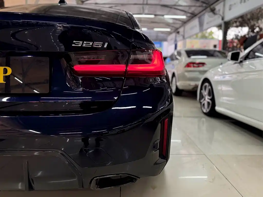 BMW 3 Series — миниатюра 6