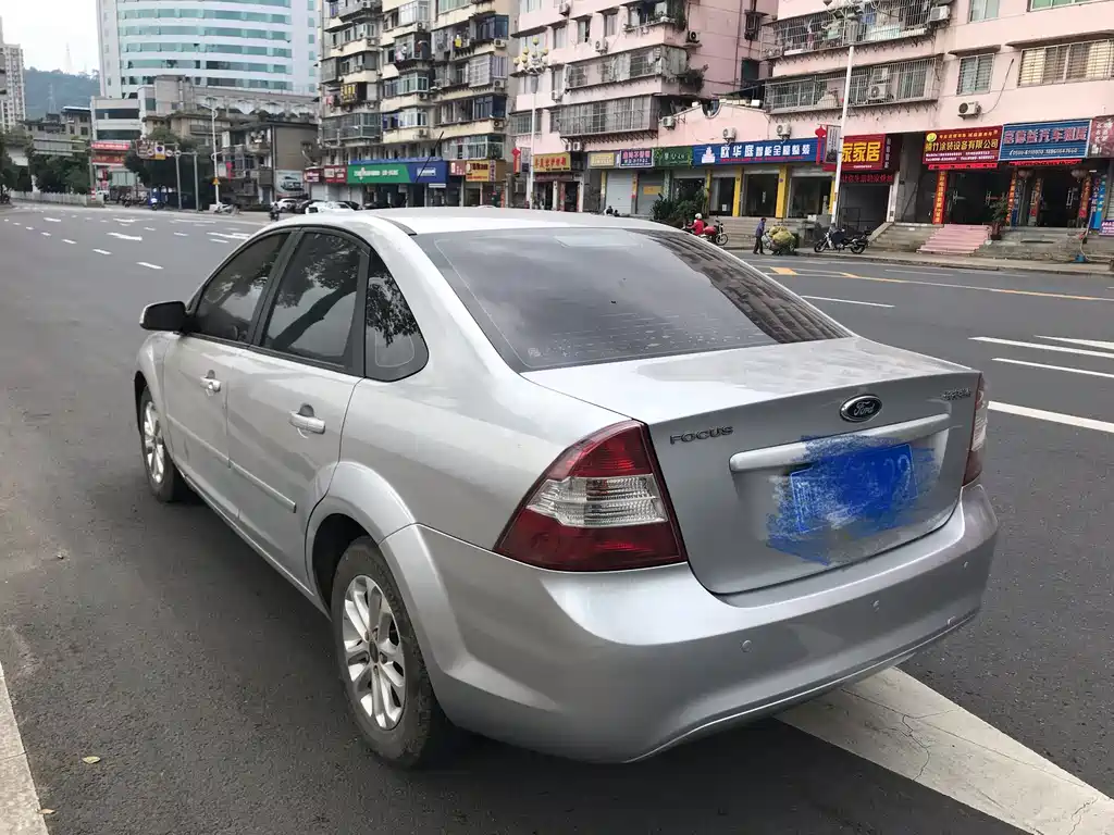 Ford Focus — миниатюра 4