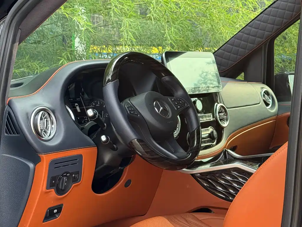 Mercedes-Benz Vito — миниатюра 6