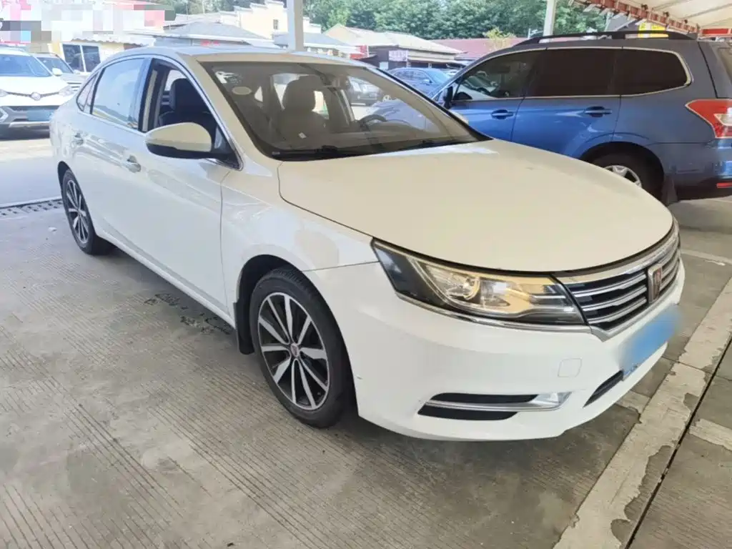 Roewe i6 Classic — миниатюра 4