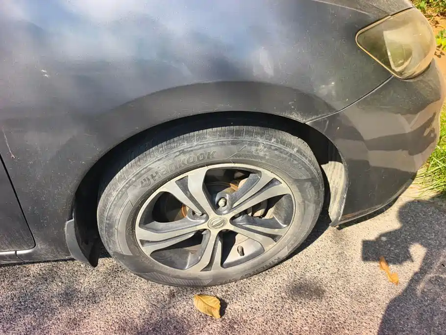 Nissan Tiida — миниатюра 6