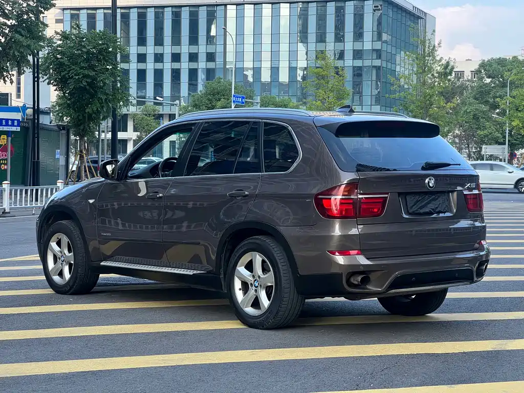 BMW X5 (Import) — миниатюра 5