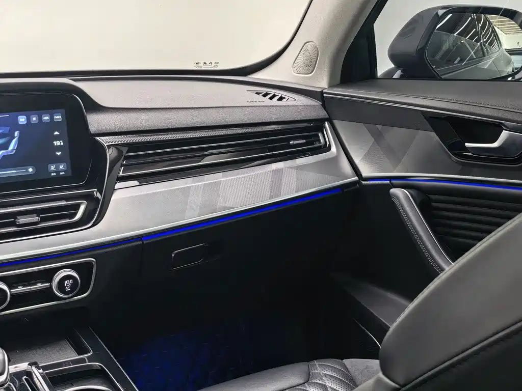 Hongqi Hongqi HS5 — миниатюра 19