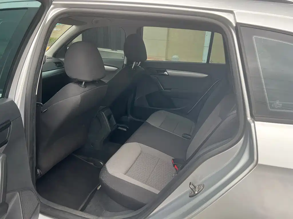 Volkswagen Gran Lavida — миниатюра 8