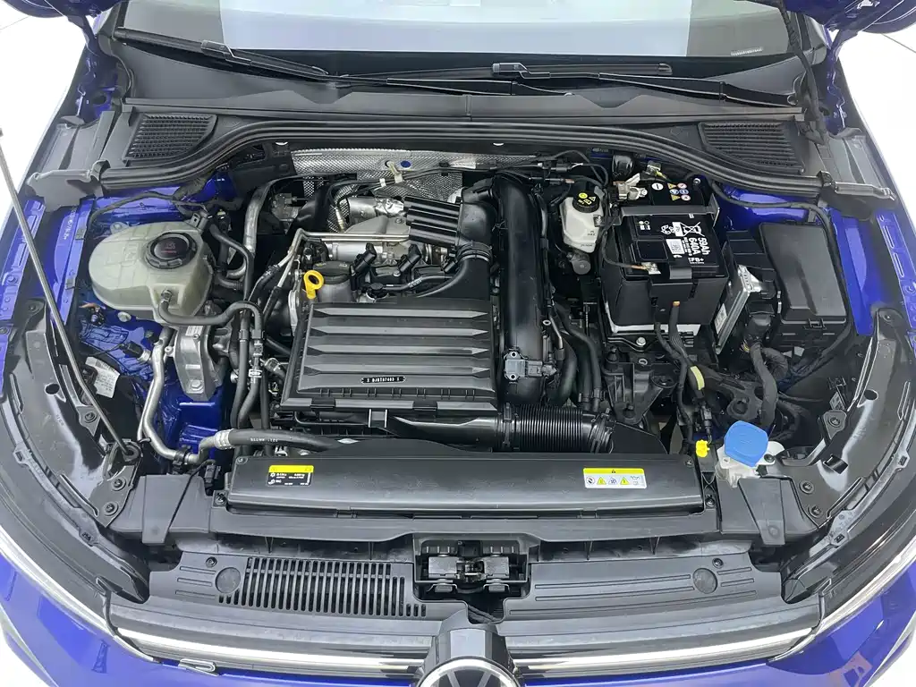 Volkswagen Golf — миниатюра 28