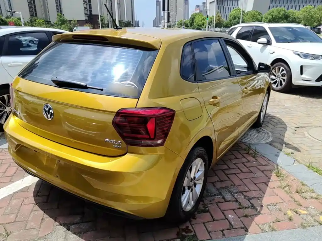 Volkswagen Polo — миниатюра 7