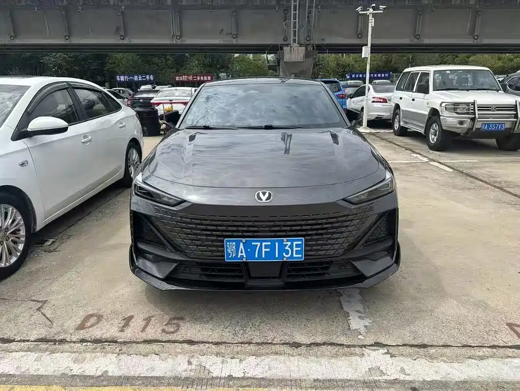 Changan UNI-V — миниатюра 2