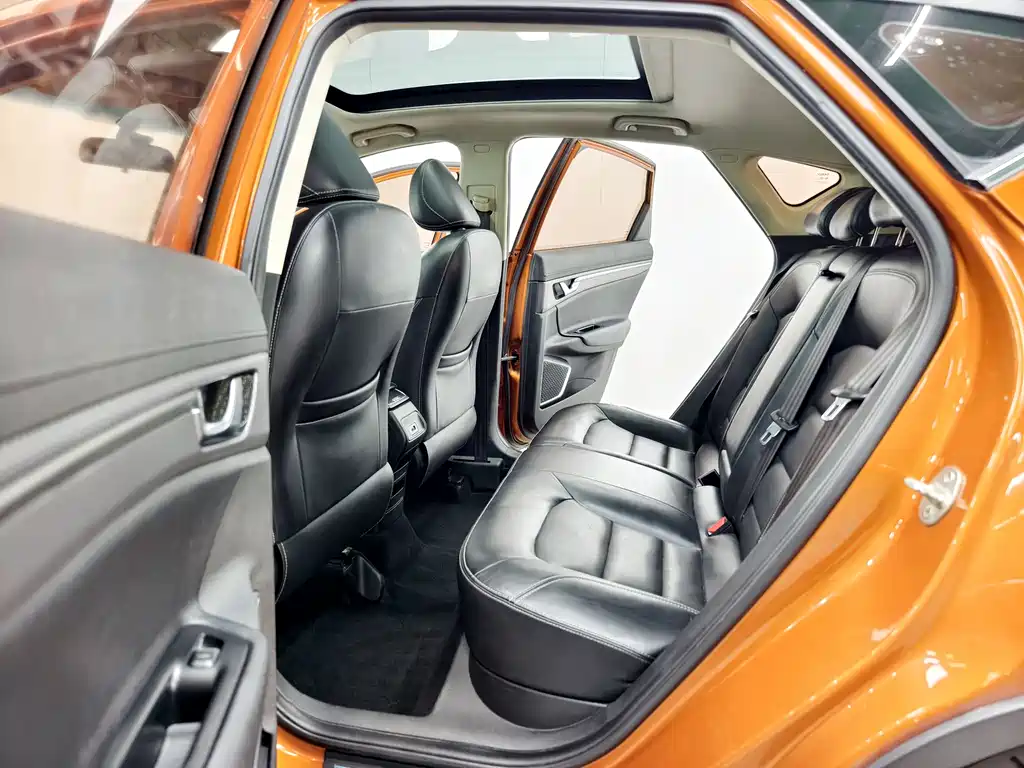 GEELY AUTOMOBILE EMGRAND GS