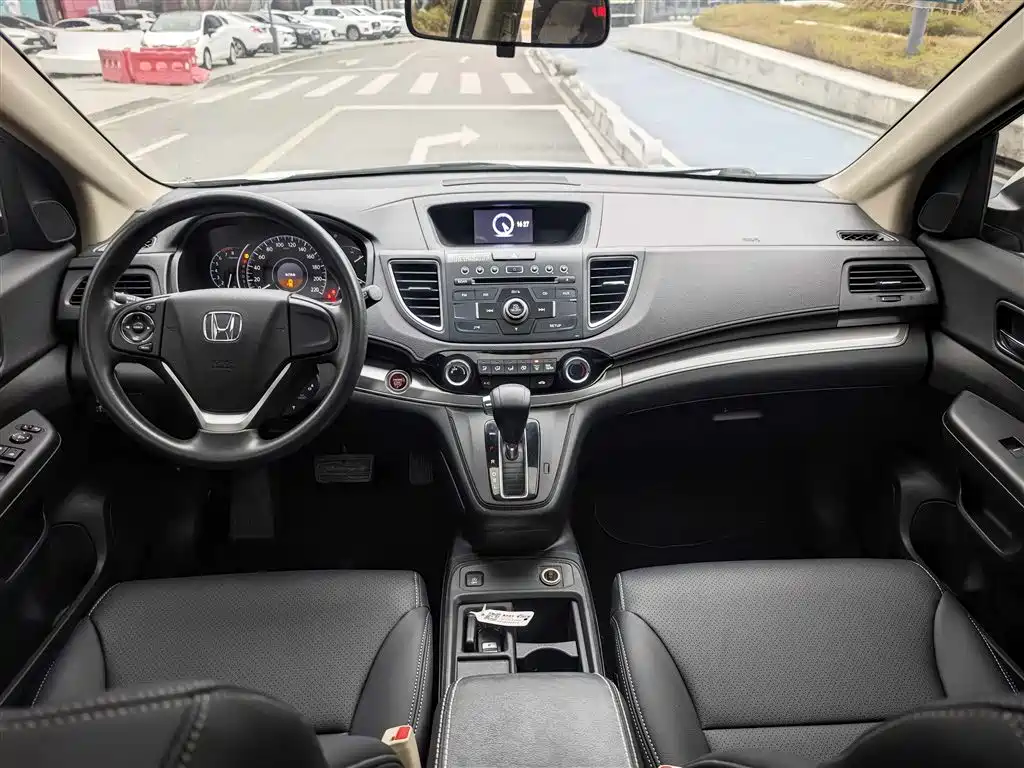 HONDA CR V