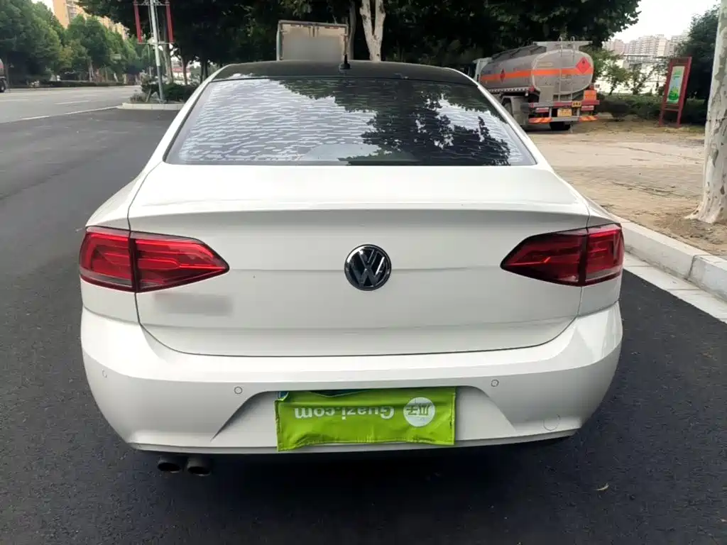 Volkswagen Lamando — миниатюра 6