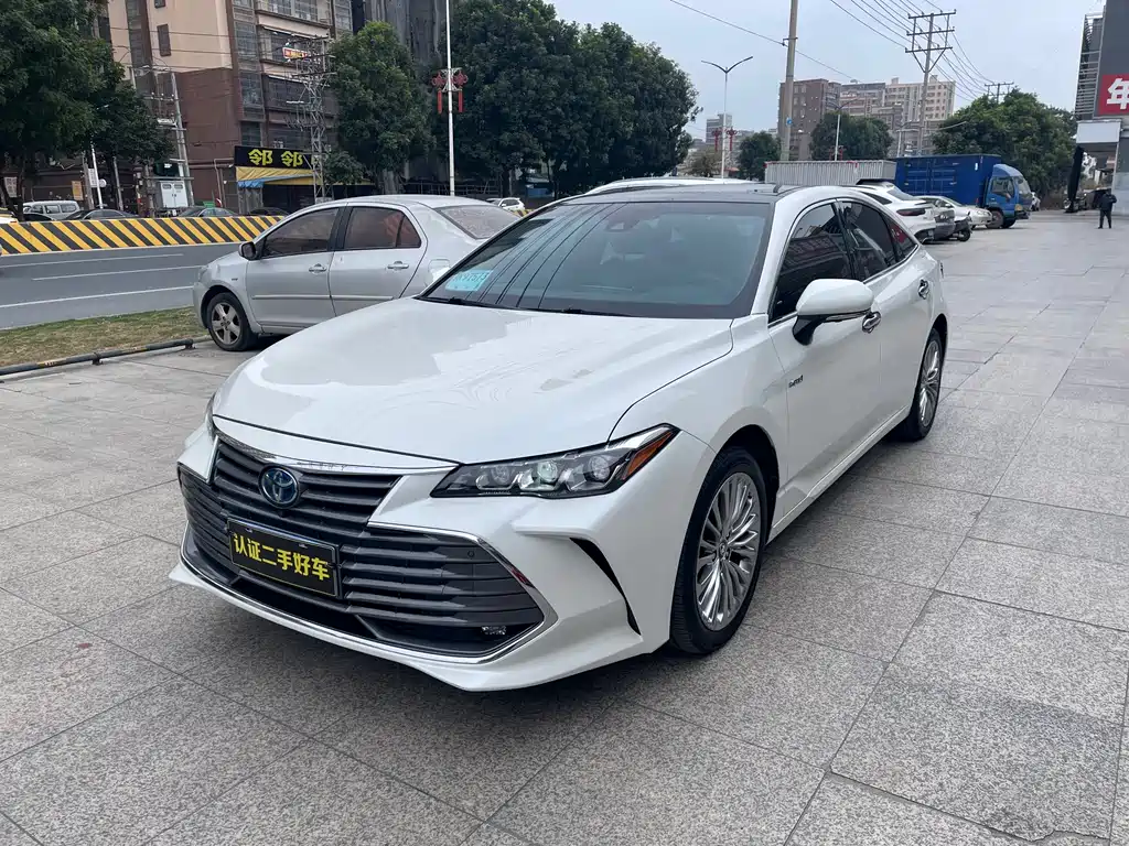 Toyota Avalon 2020