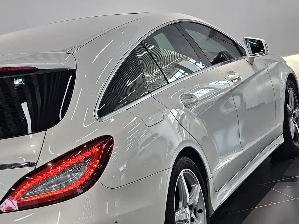 Mercedes-Benz CLS — миниатюра 9