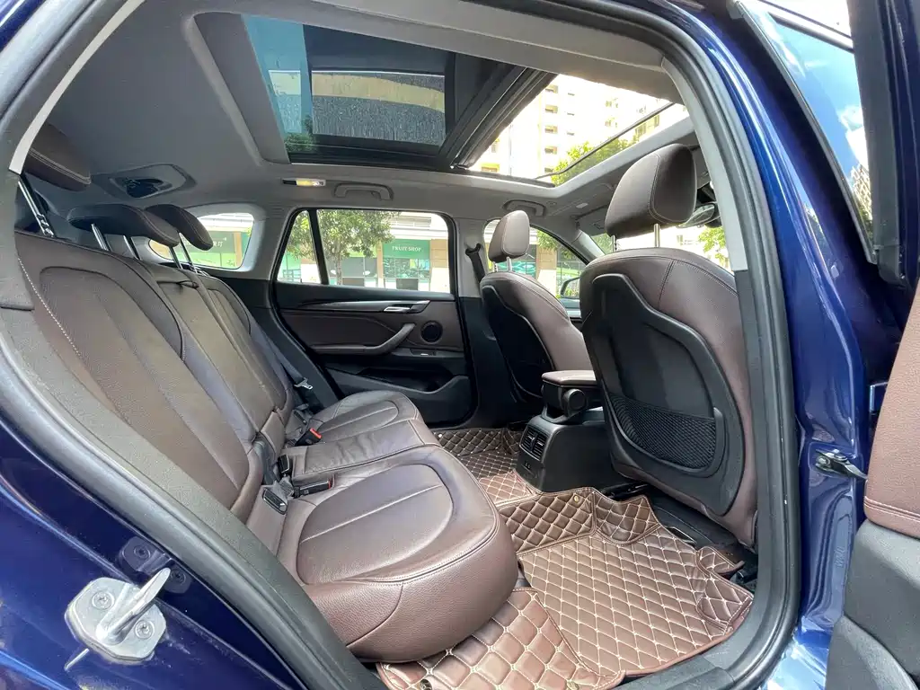 BMW X1 — миниатюра 14