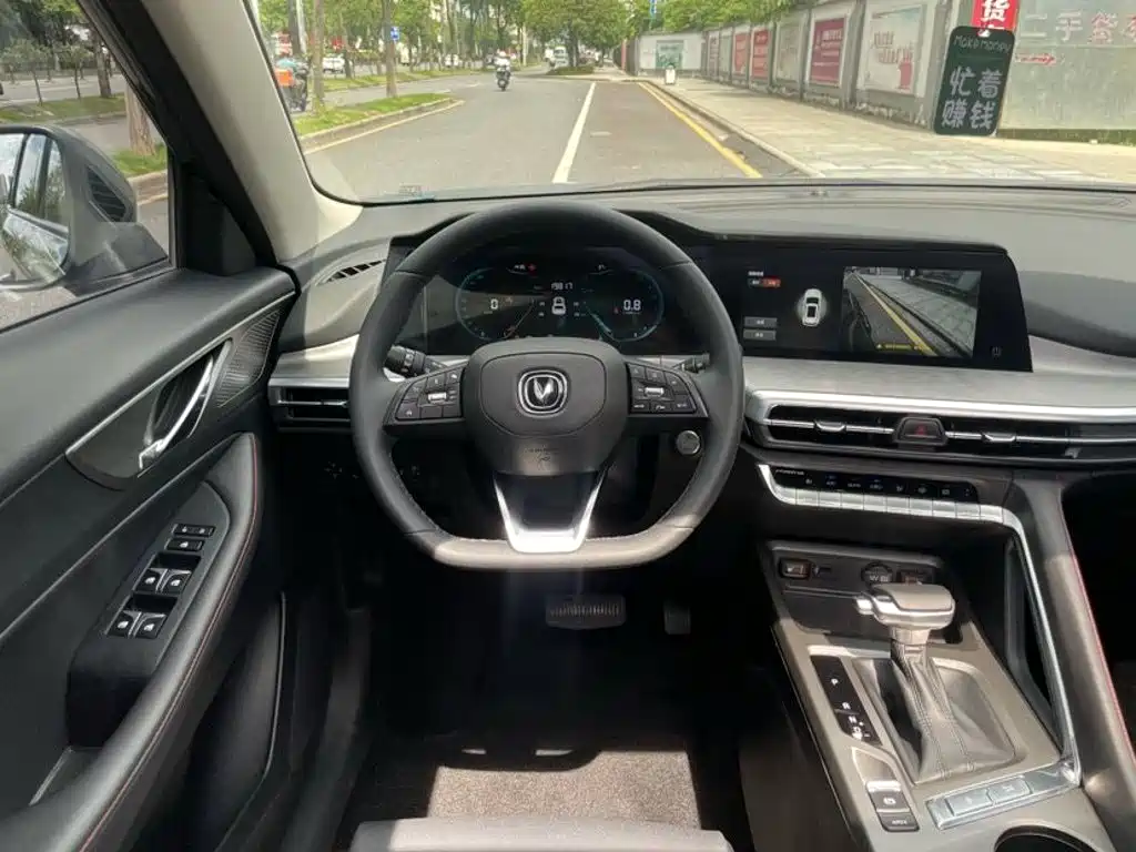 Changan CS35PLUS — миниатюра 14