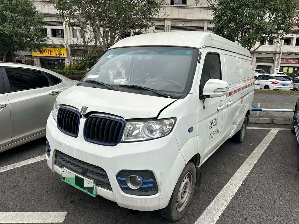 Yuan Cheng Yuan Cheng E5 2021