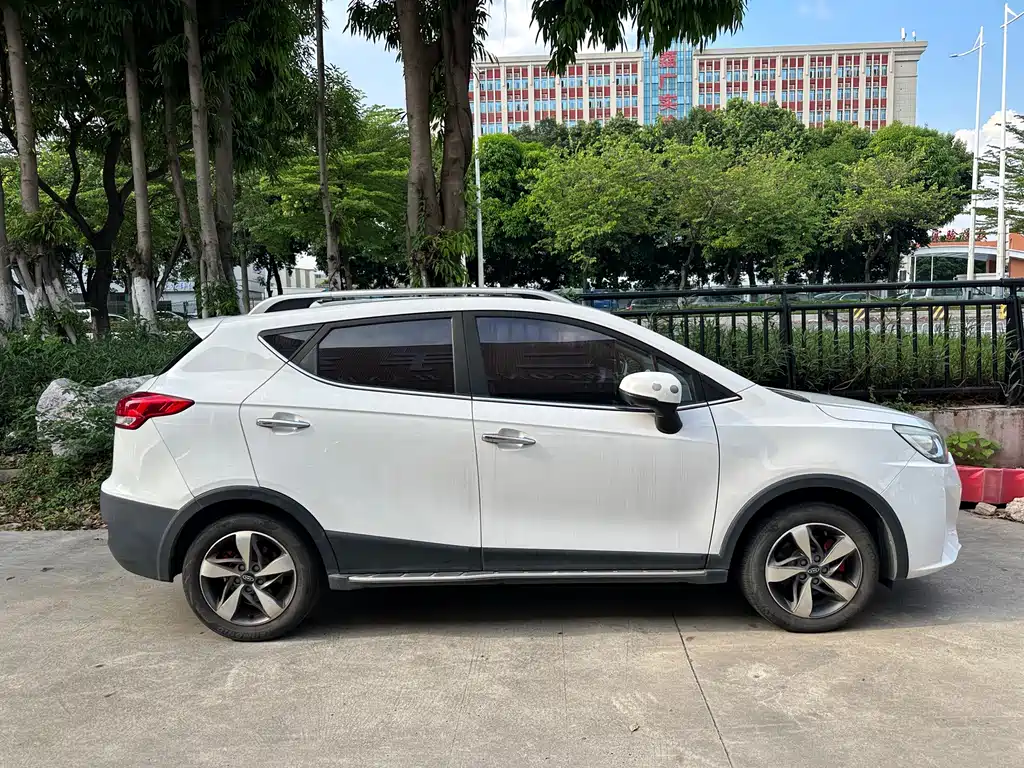 JAC Refine S3 — миниатюра 9