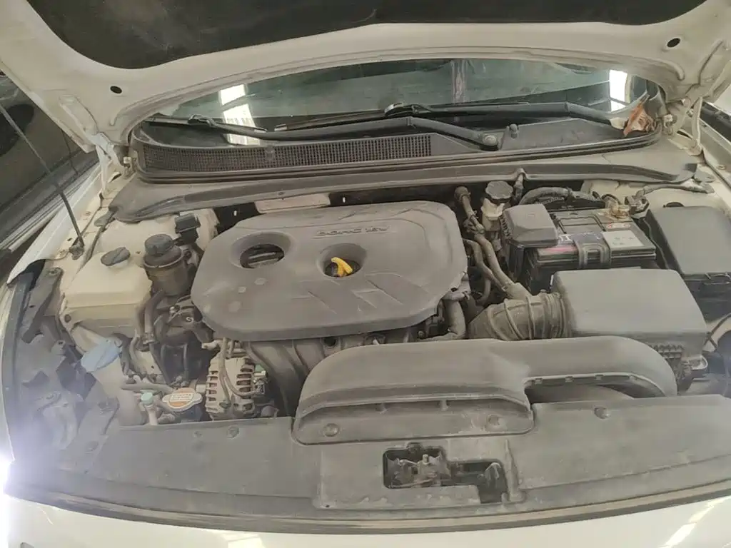 Hyundai Mistra — миниатюра 20