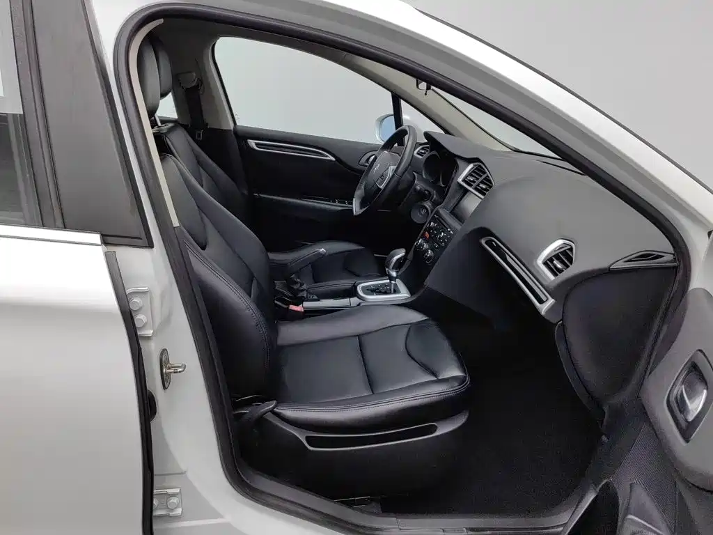 Citroen C4L — миниатюра 23