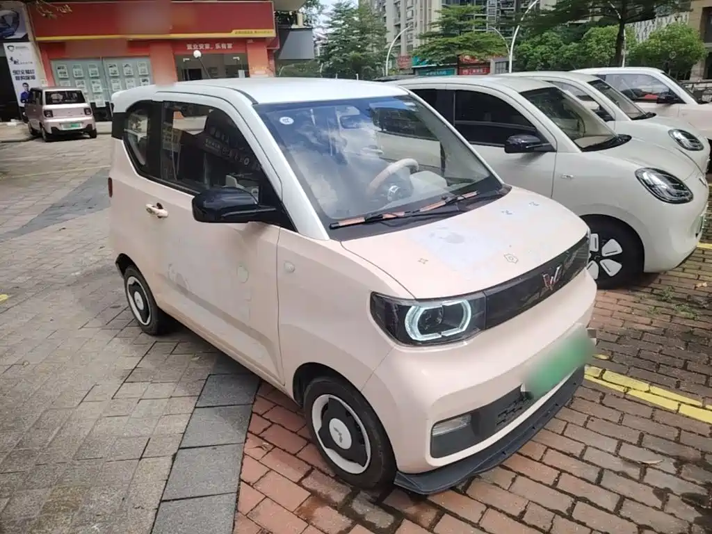 Wuling MINIEV — миниатюра 4