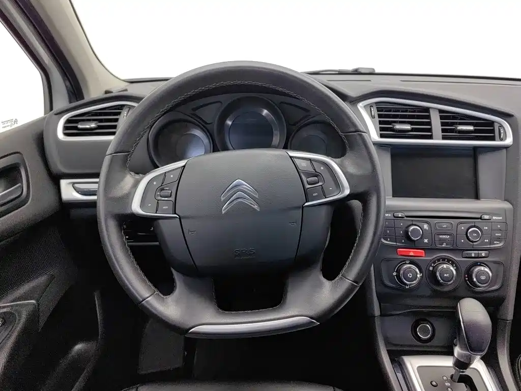 Citroen C4L — миниатюра 11