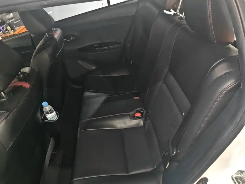 Toyota Yaris L — миниатюра 17
