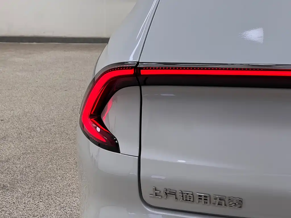 Wuling Xingguang — миниатюра 11