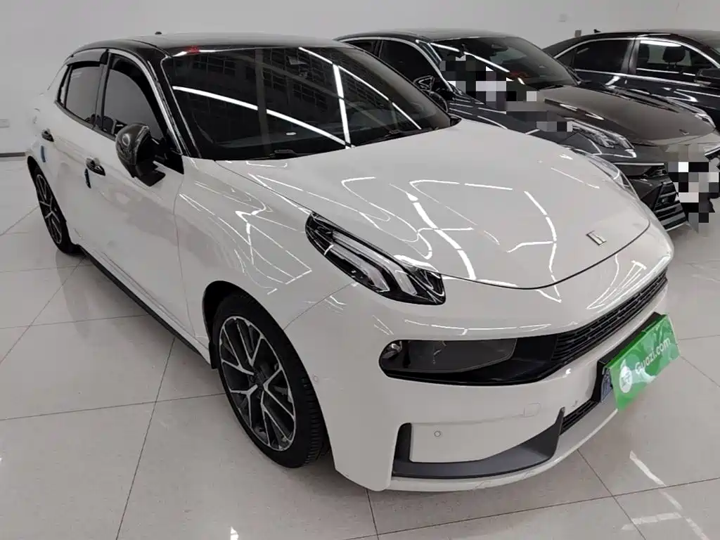 Lynk & Co 03 — миниатюра 4