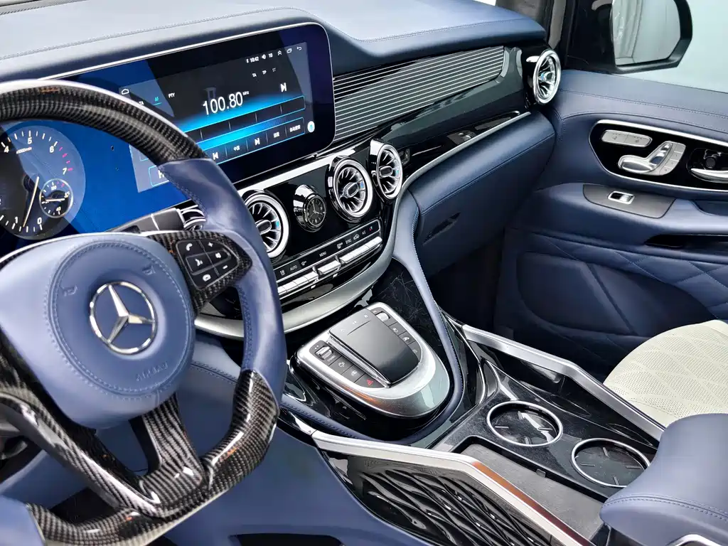 Mercedes-Benz Vito — миниатюра 10