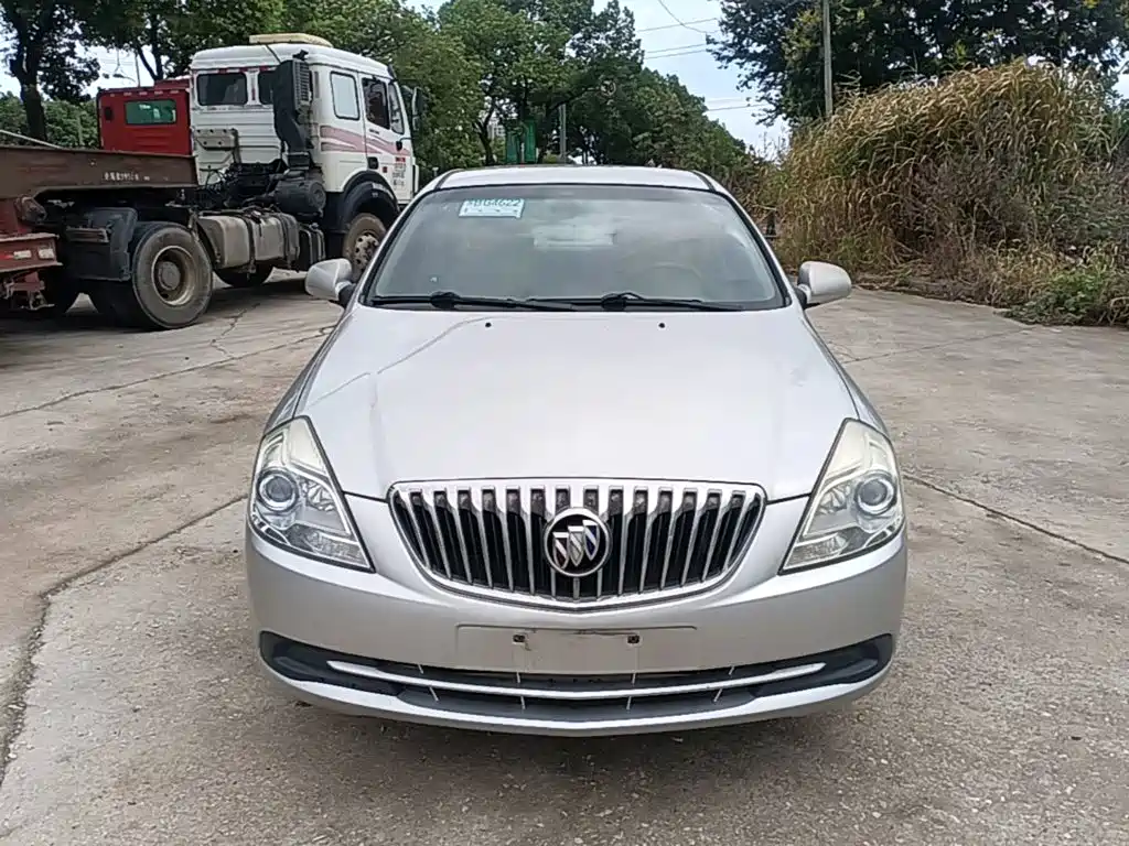 Buick Excelle — миниатюра 3