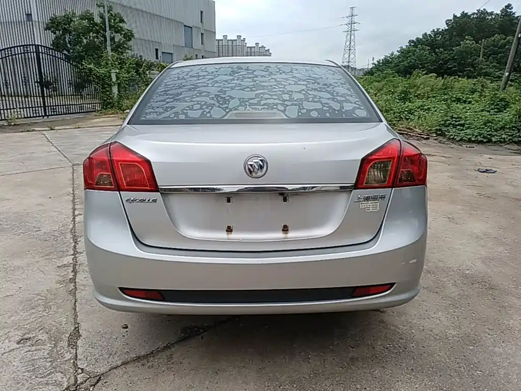 Buick Excelle — миниатюра 6