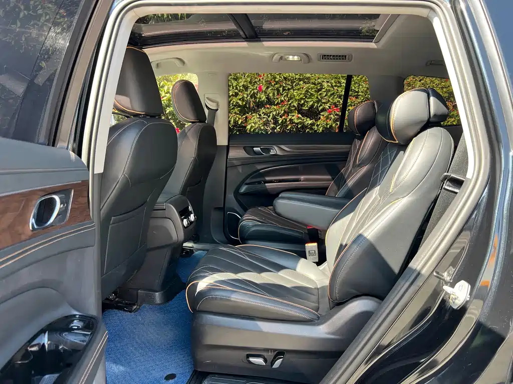 Ford Equator — миниатюра 5