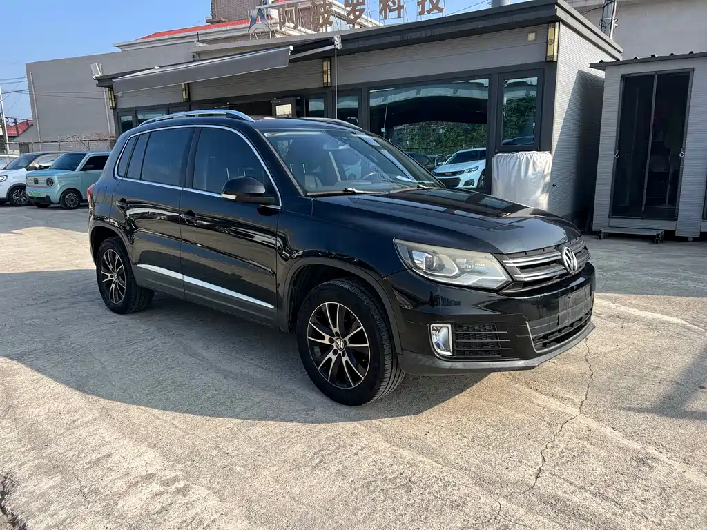 Volkswagen Tiguan — миниатюра 2