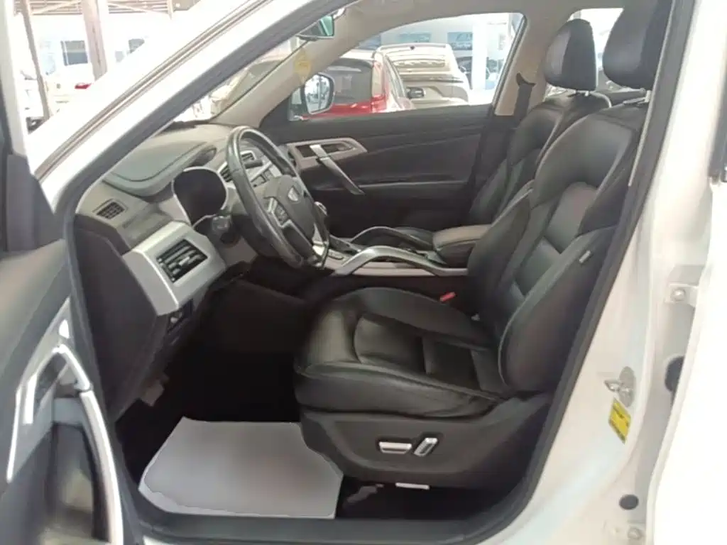 Geely Boyue — миниатюра 15