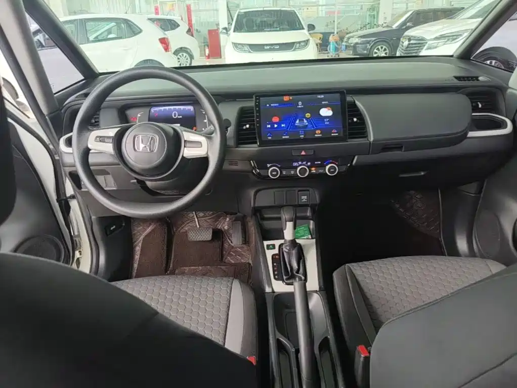 Honda Fit — миниатюра 10