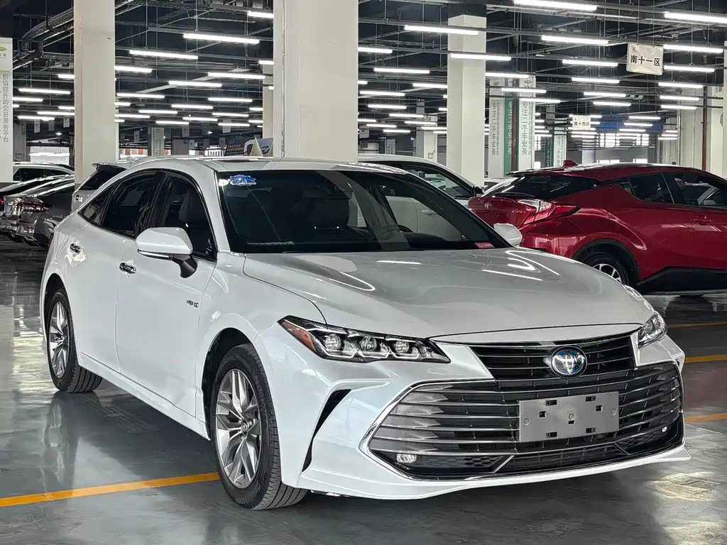 Toyota Avalon — миниатюра 3