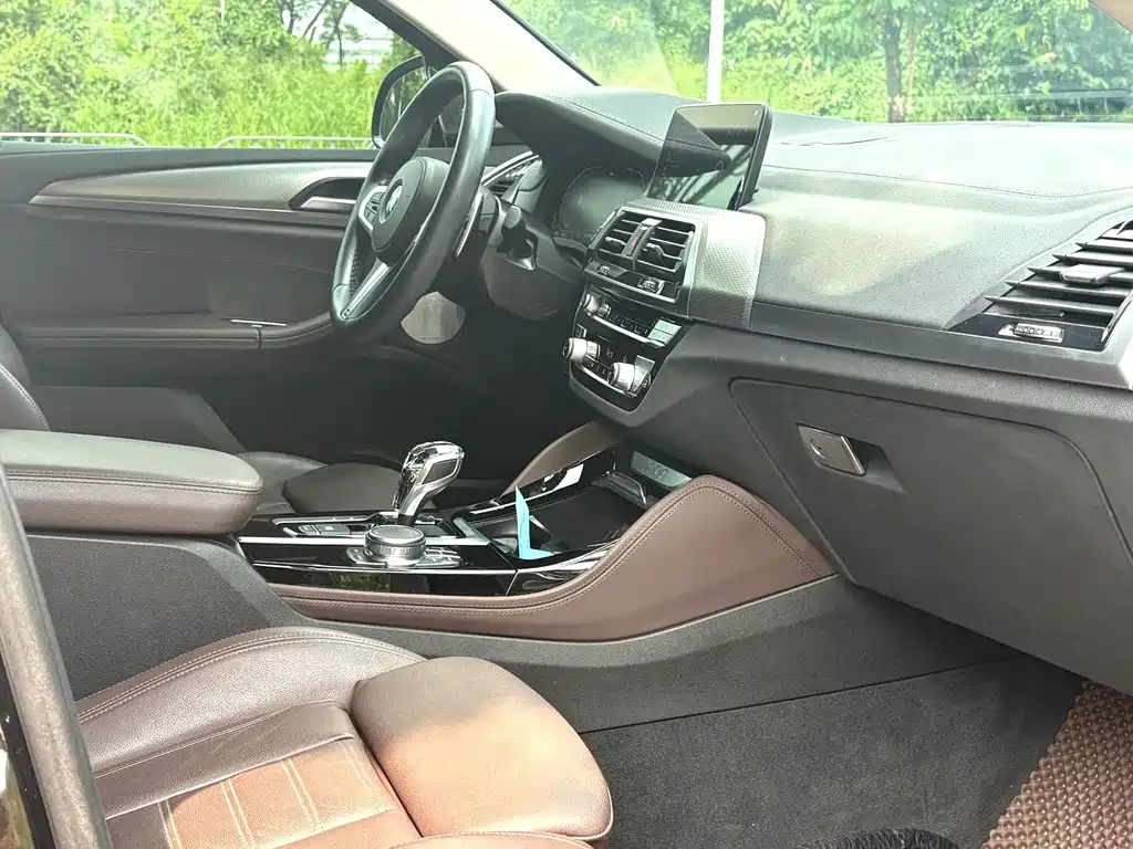 BMW X4 — миниатюра 8