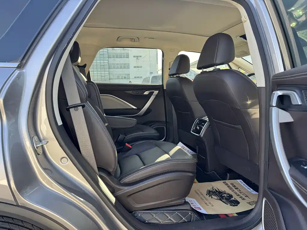 GEELY AUTOMOBILE JIAJIE