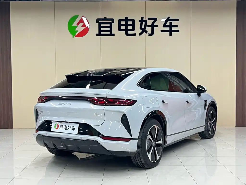 BYD SONG L EV