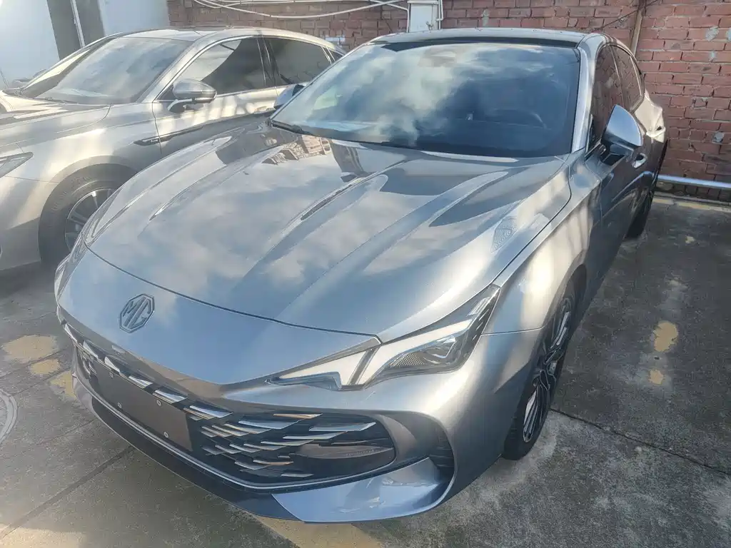 MG MG7