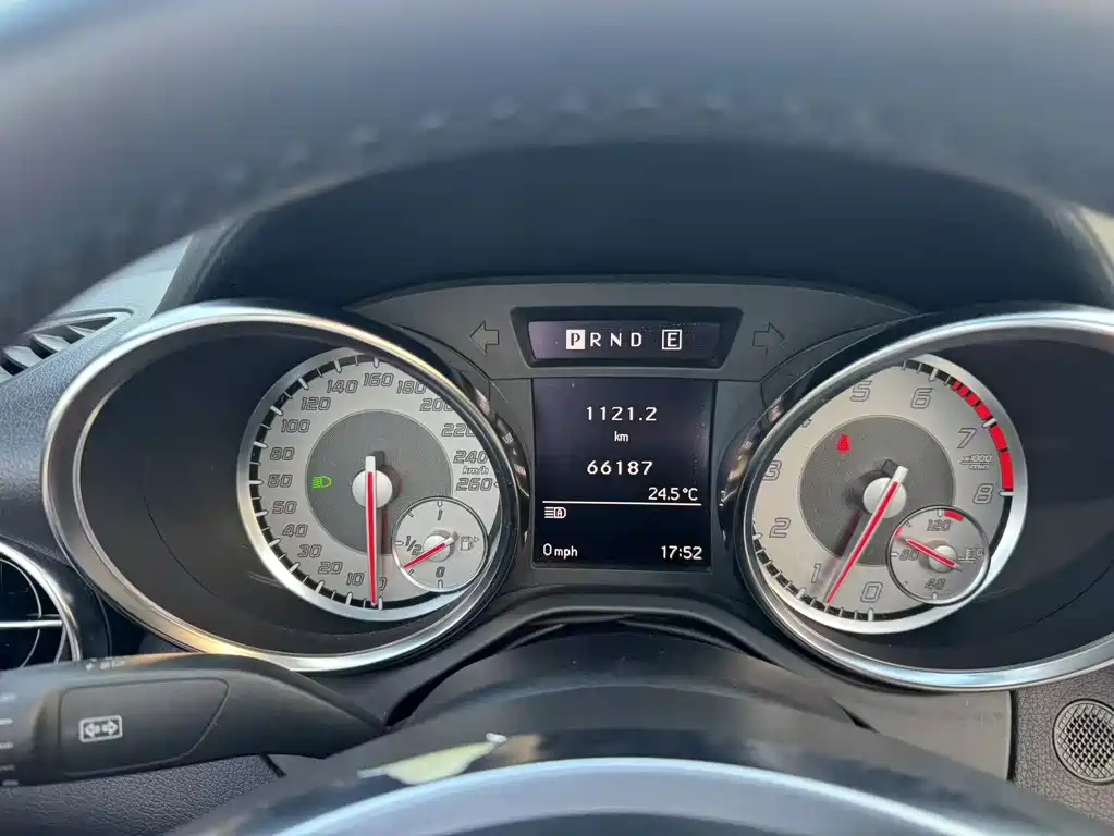 Mercedes-Benz SLK-Class — миниатюра 22