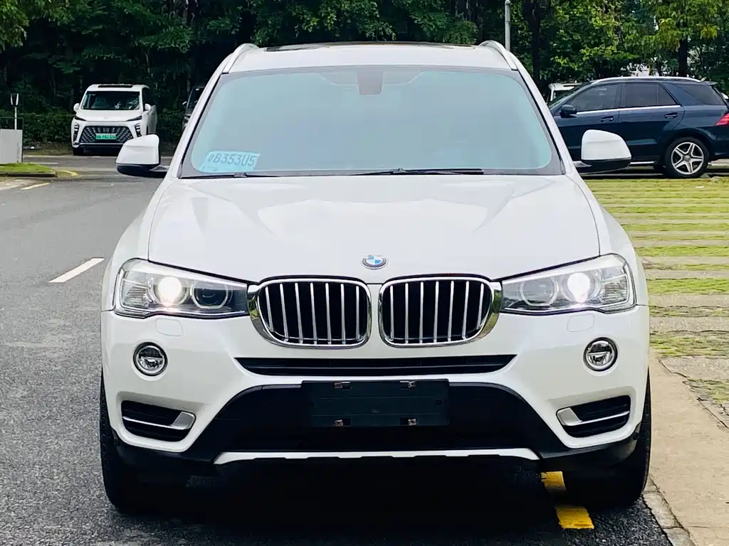 BMW X3 (Import) — миниатюра 7