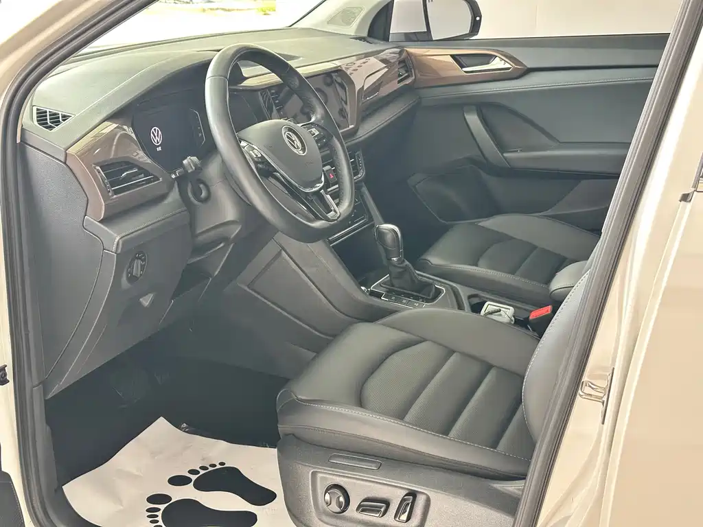 Volkswagen Tharu — миниатюра 4