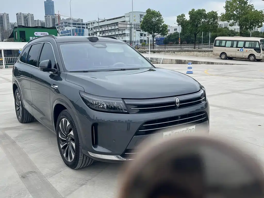 AITO AITO M7 — миниатюра 3