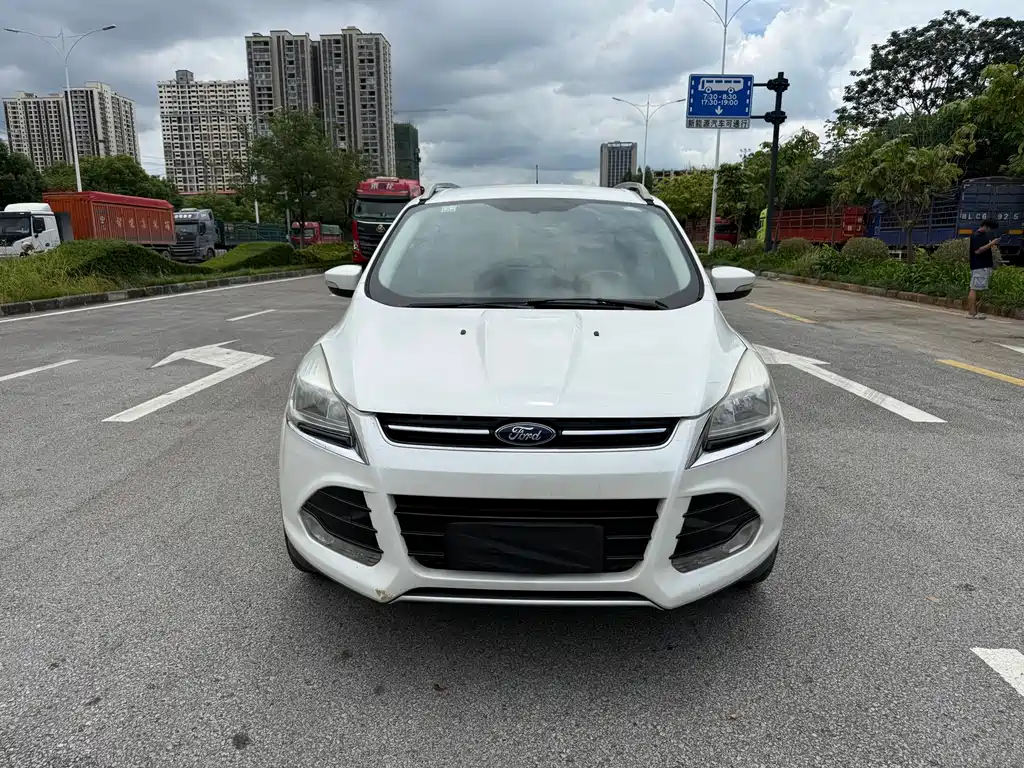Ford Kuga — миниатюра 2