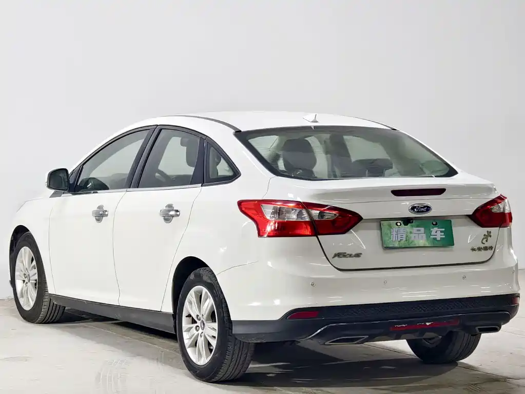 Ford Focus — миниатюра 6