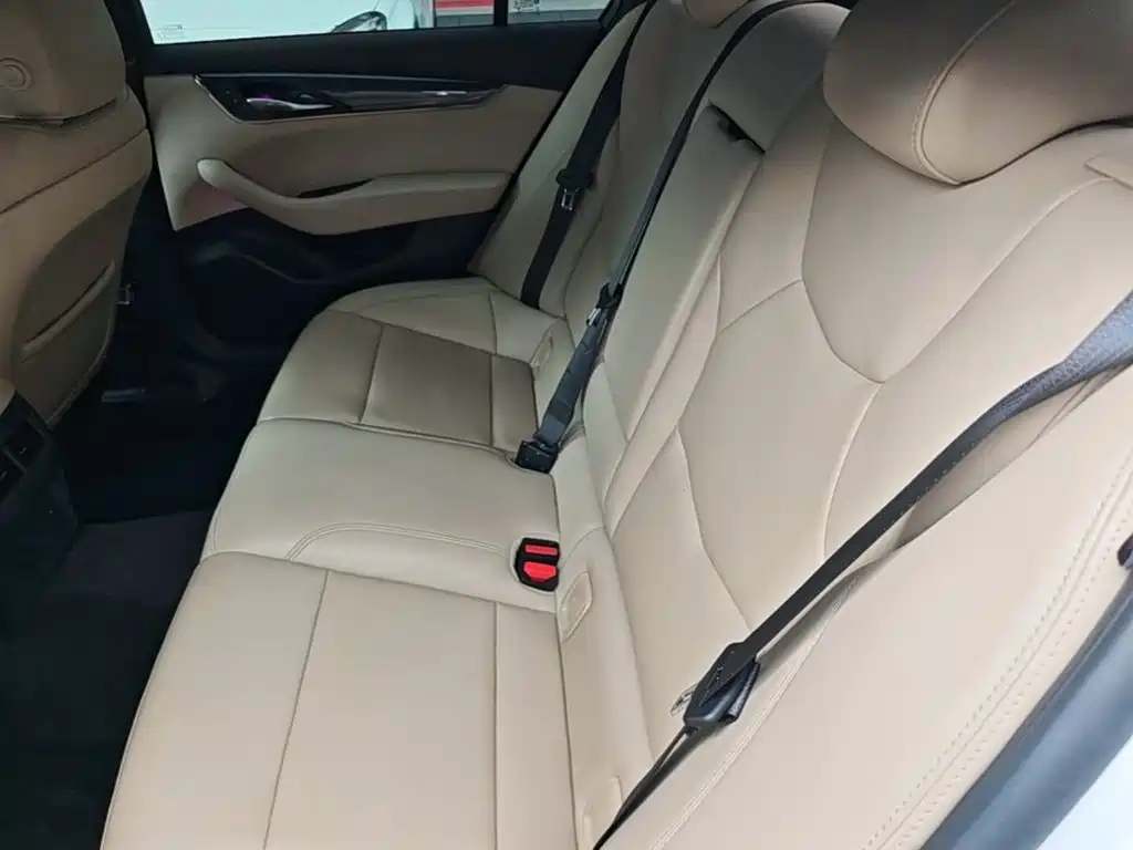 Cadillac CT5 — миниатюра 17